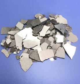 Mn metal flakes